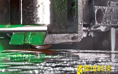 <b>水導激光設備加工氧化鋯陶瓷時的150MPa高壓水射流有什么特別之處</b>